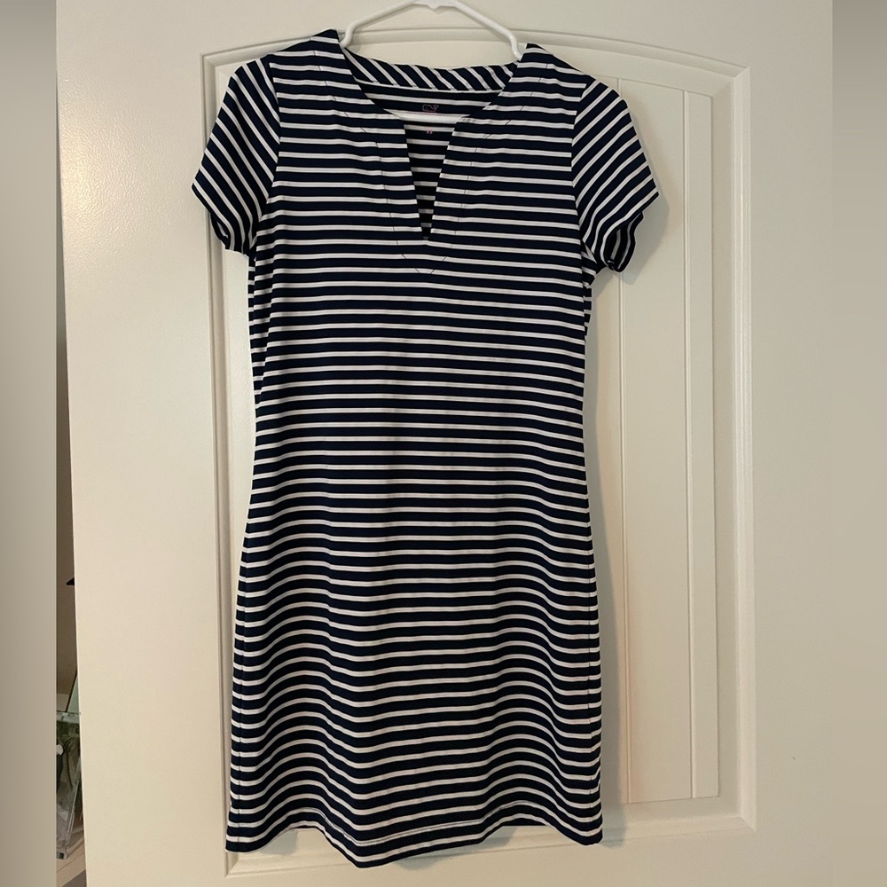 Navy and White Sheath Mini Dress Short Sleeve Crew Neck